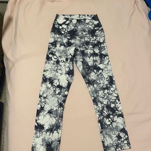 Lululemon Capri leggings